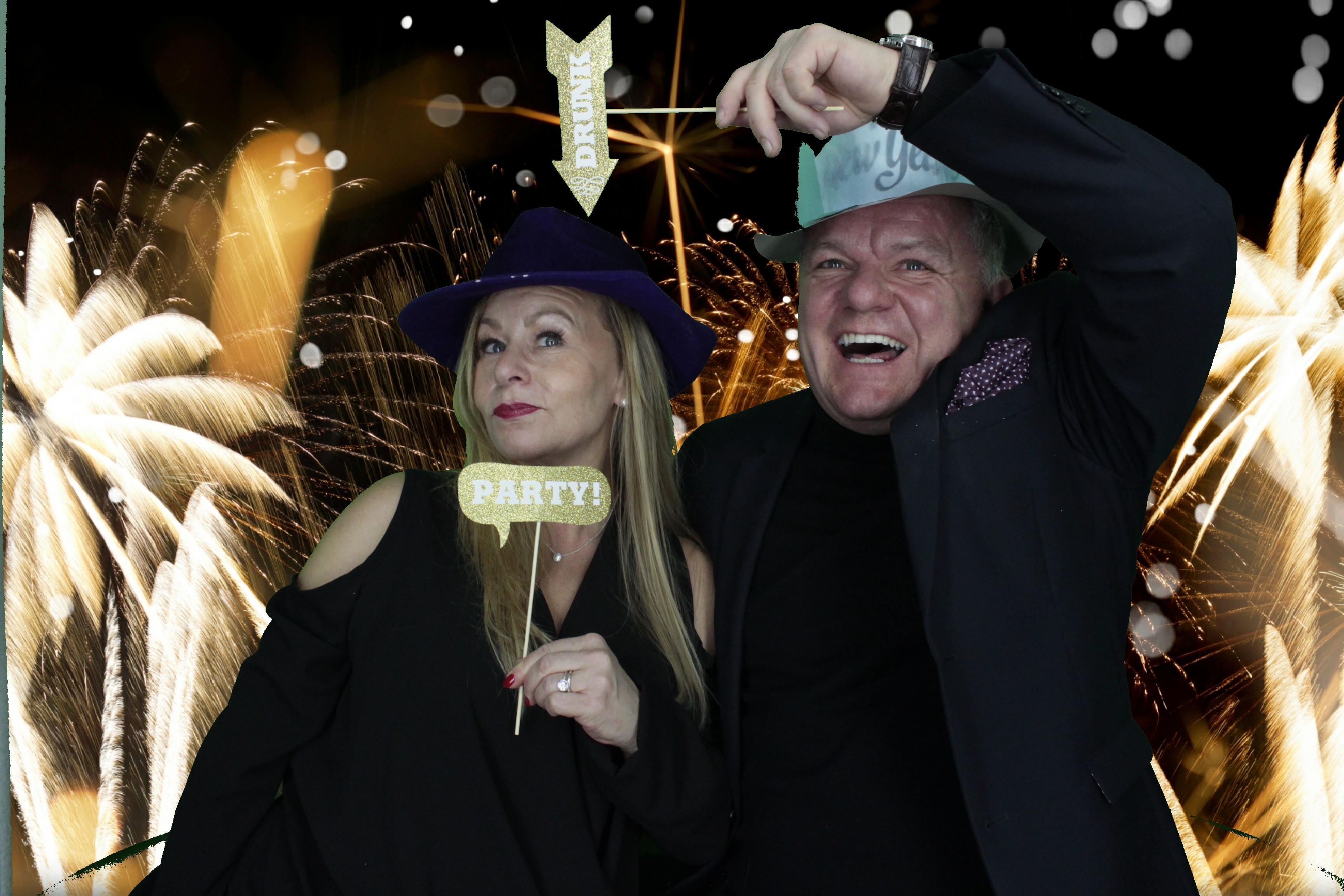 The Sussex Exchange New Years Eve | View more photos from the event at gallery.myphotoboothexperience.co.uk/u/MyPhotoBoothExperienceLtd/The-Sussex-Exchange-New-Years-Eve